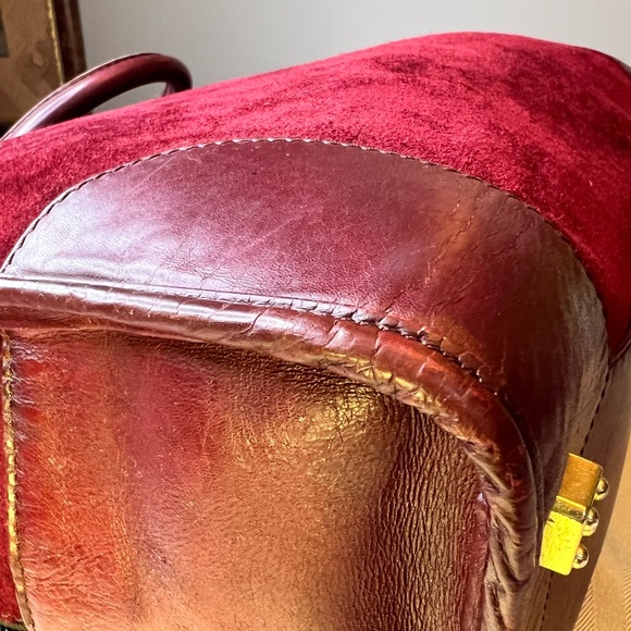 LOEWE Amazona Burgundy Suede Leather Satchel Handbag Bag - Picture 13 of 17